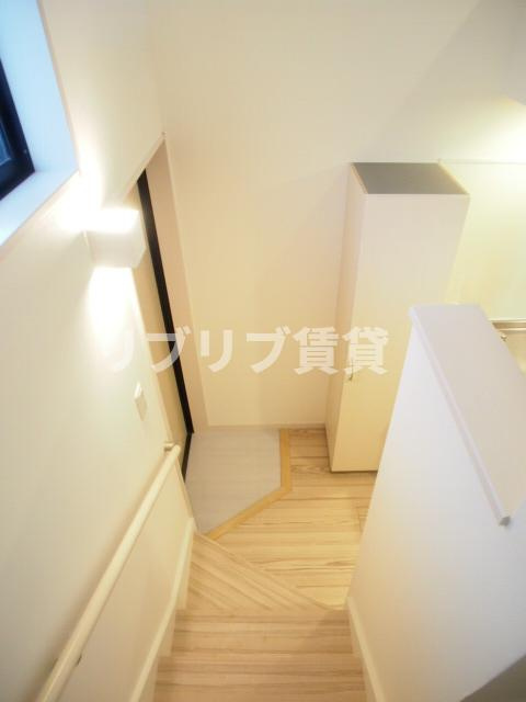 クノッソス末広の玄関