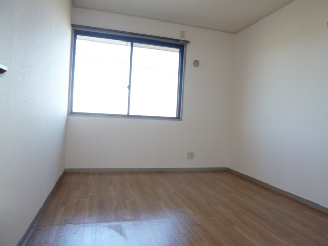 サリネージュ山手Ｅの寝室|洋室