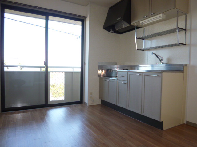 サリネージュ山手Ｅの居間・リビング|ダイニング