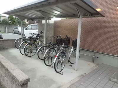 【その他】 | メゾンドフランシスカ | 駐輪場