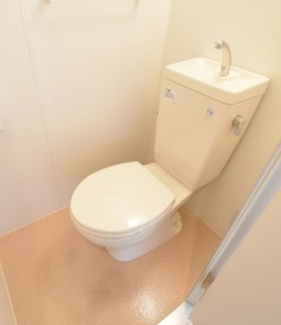 【トイレ】 | ルンサリーチェ | ルンサリーチェ