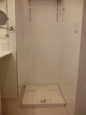 十刻館の設備|室内洗濯機置場【十刻館】