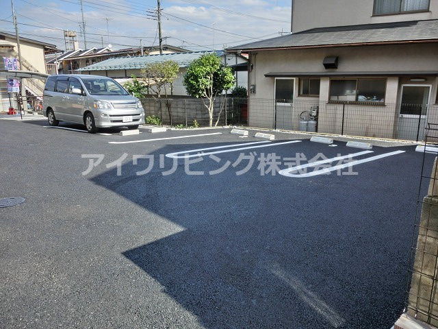 十刻館の駐車場|【十刻館】