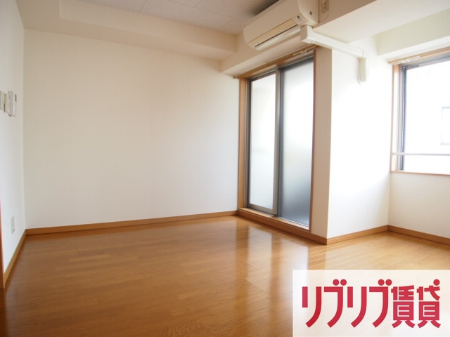 ウィステリア新田町の居間・リビング