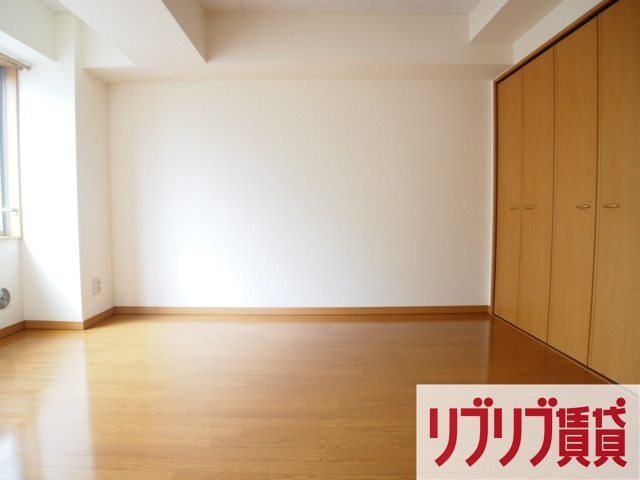 ウィステリア新田町の居間・リビング