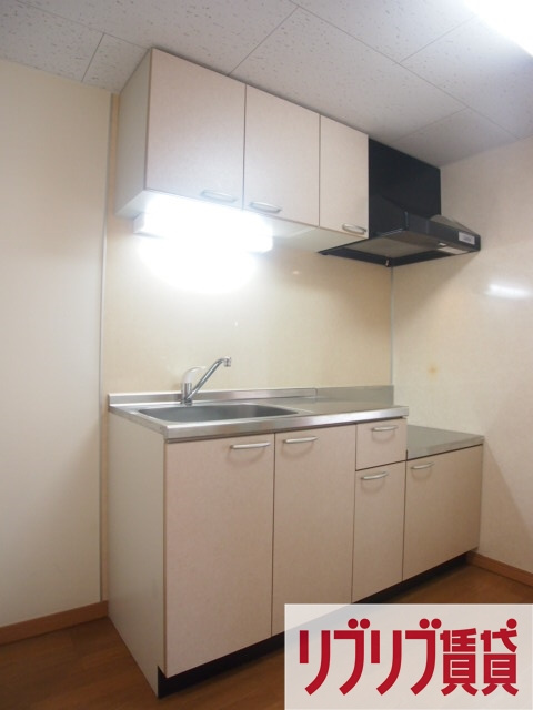 ウィステリア新田町のキッチン