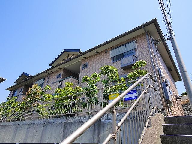 カルチェ青垣Bの外観|外観は落ち着いています