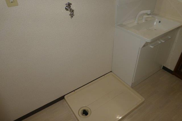 サンパレスフジタのその他|洗濯機置き場