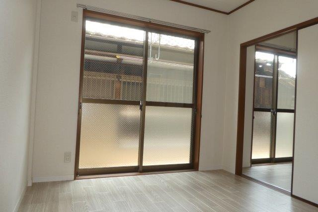 サンパレスフジタの洋室