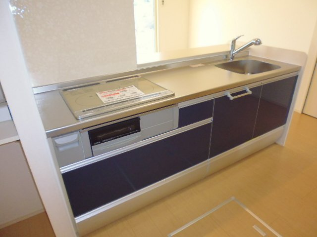 パティオ・カーサＡのキッチン|IHコンロ付き