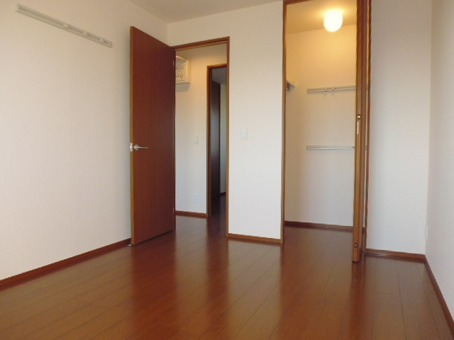 パティオ・カーサBの洋室