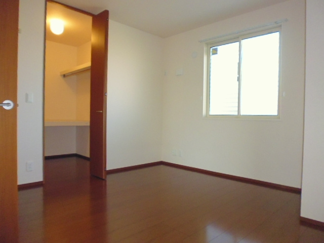 パティオ・カーサBの寝室|洋室