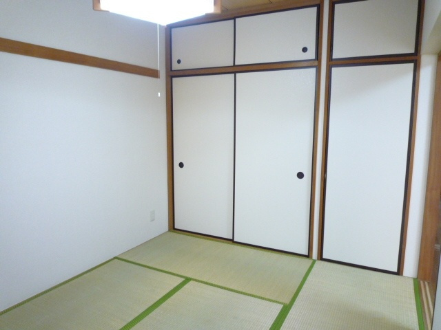 コーポ萩原の和室