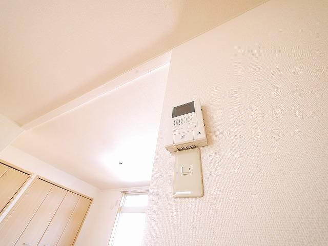 カーサ前栽のセキュリティ|モニター付きインターホンです