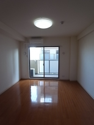 【洋室】 | THREE DEER