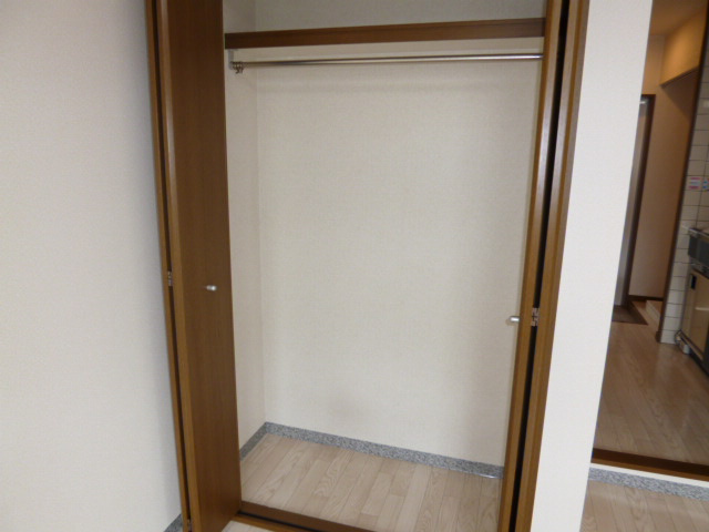 エスポワール倉敷の収納|クローゼット