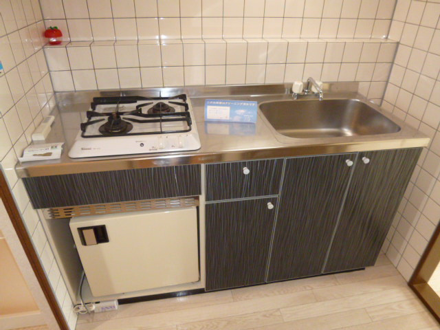 エスポワール倉敷の浴室|2口ガスコンロ付きシステムキッチン