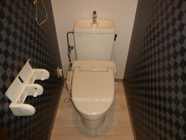 エスポワール倉敷のトイレ|ウォシュレット完備