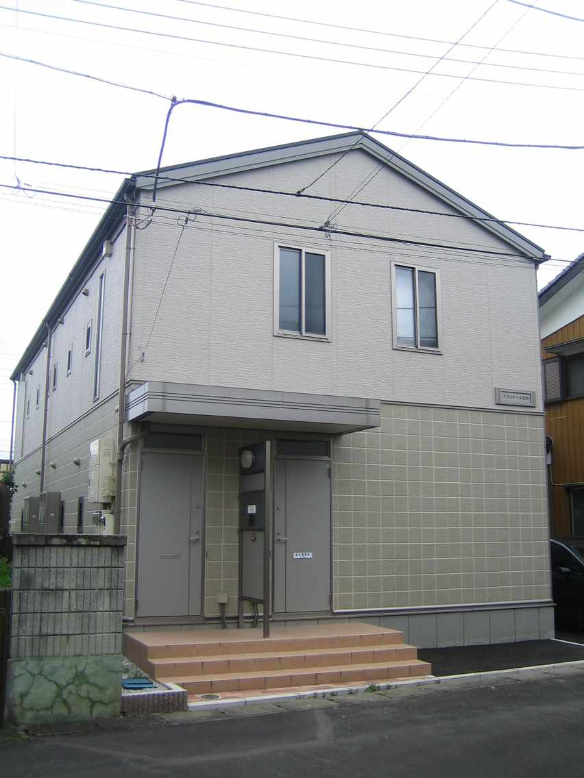 ブランドール元町の外観