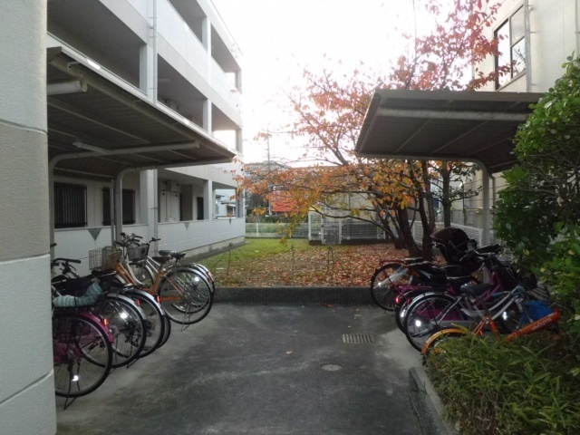 プリネールの設備|駐輪場