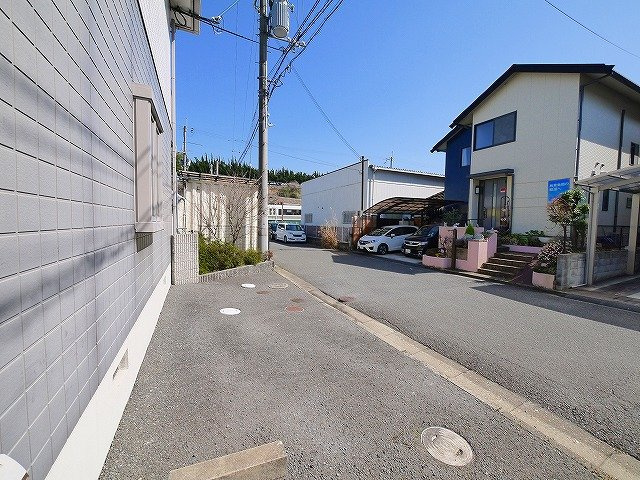 アンプルハーベストBの駐車場