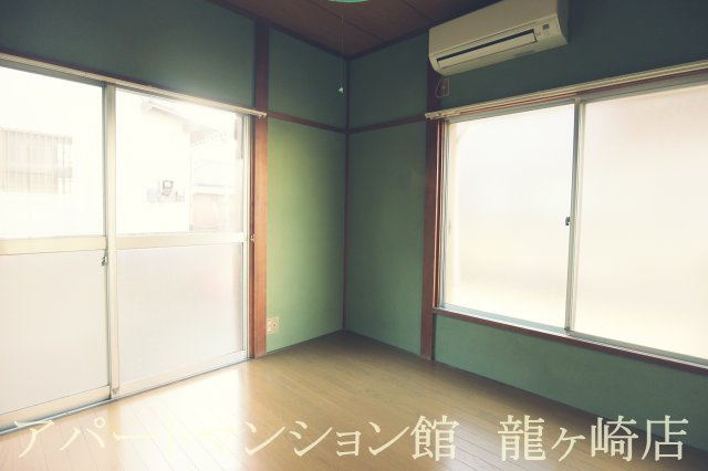 リバティーハウスの洋室