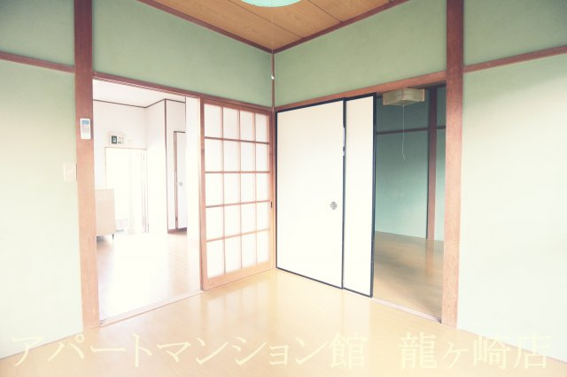 リバティーハウスの洋室