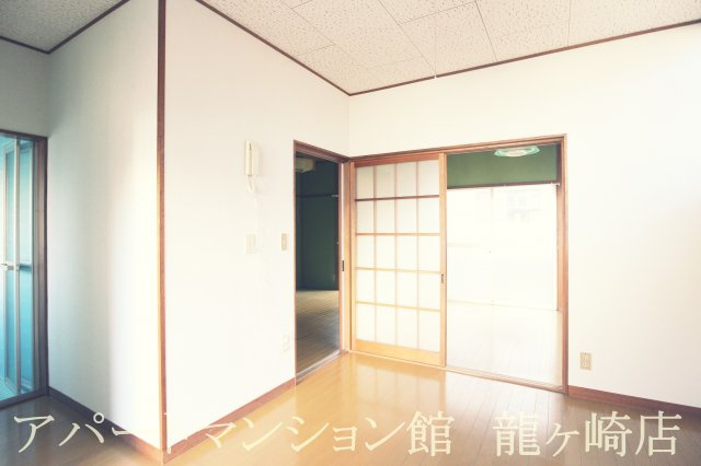 リバティーハウスの居間・リビング