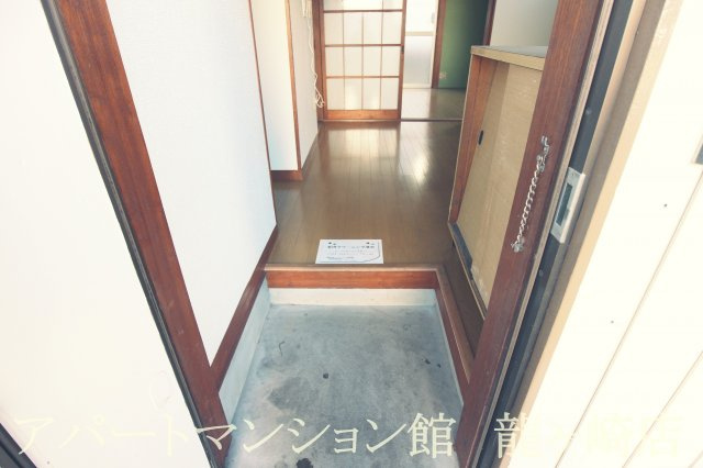 リバティーハウスの玄関