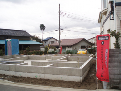 【外観】 | 上尾市大字平方/新築分譲住宅全2棟/残1棟/2,280万円⇒2,080万円 | 大幅値下げしました！新価格2,280万円～2,380万円