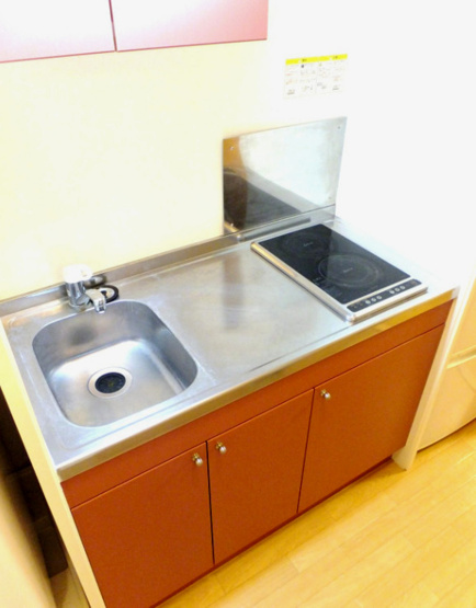 【キッチン】 | ヴィラフェリーチェ | 2口電気コンロ完備
