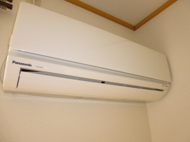 セジュール明石Ａの設備|エアコン