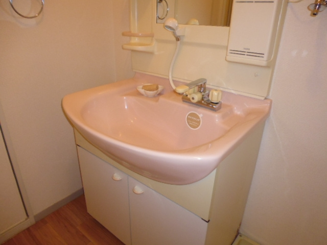 セジュール明石Ａの独立洗面台|シャンプードレッサー