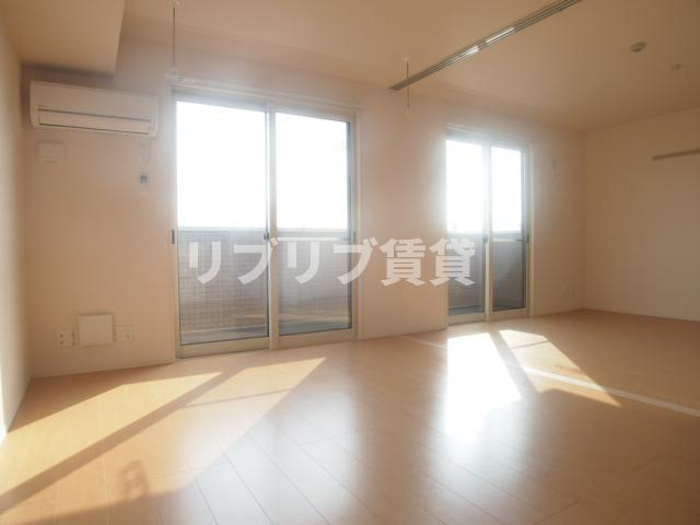 グレイス若草の居間・リビング