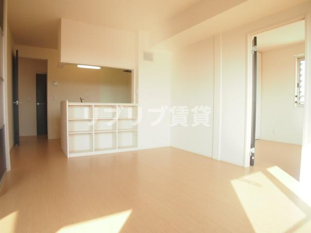 グレイス若草の居間・リビング