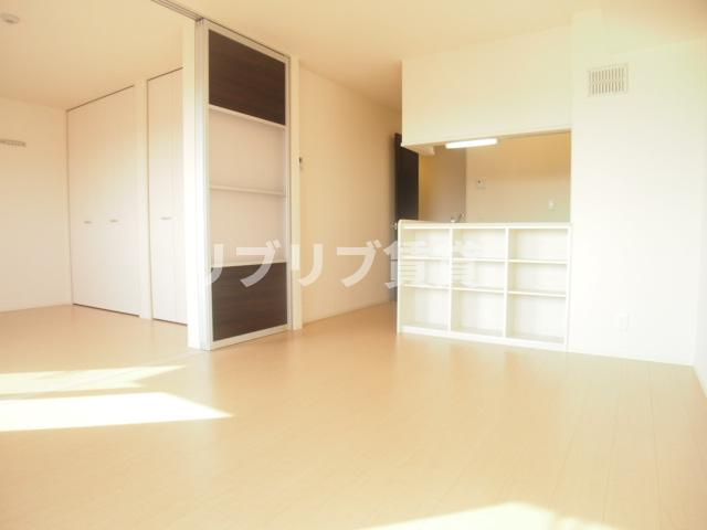 グレイス若草の居間・リビング