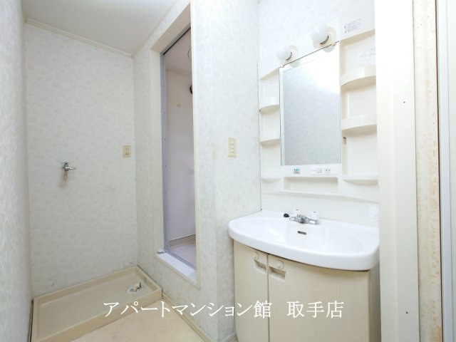 ウエストハウスＢの独立洗面台