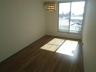 【洋室】 | パロス月見山サウスヒル