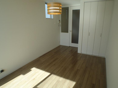 【洋室】 | パロス月見山サウスヒル