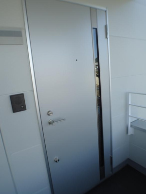 【玄関】 | パロス月見山サウスヒル