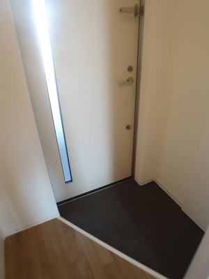 【玄関】 | パロス月見山サウスヒル