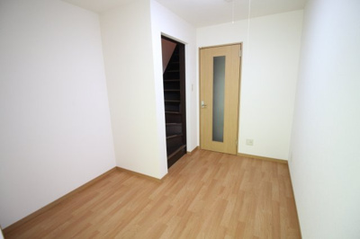 【寝室】 | 高東マンション