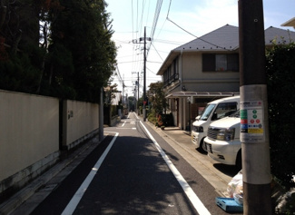 【周辺】 | 前面道路　メゾンモナミ