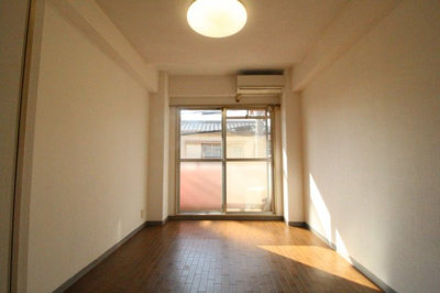 【洋室】 | クィンベーネ