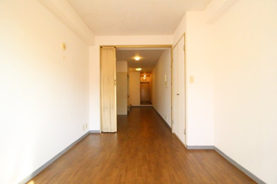 【内装】 | クィンベーネ