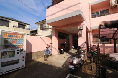 【エントランス】 | クィンベーネ