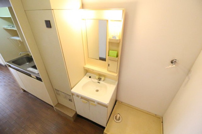 【独立洗面台】 | クィンベーネ