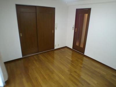 【洋室】 | ゴールドツリー