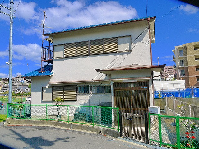 神吉一戸建の外観