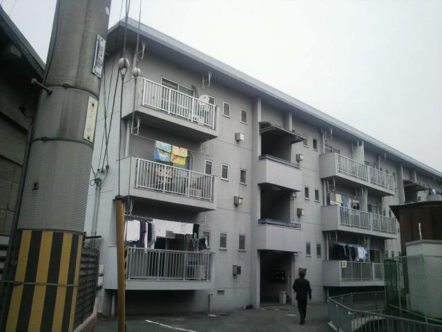 三国ヶ丘ホームプラザの外観